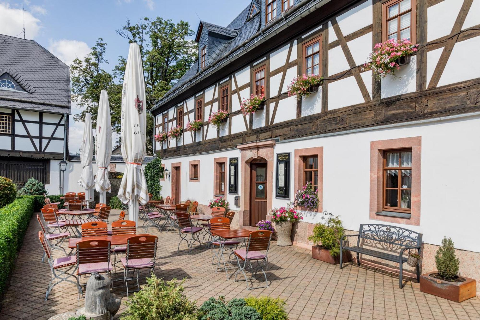 Hotel Folklorehof Chemnitz Extérieur photo