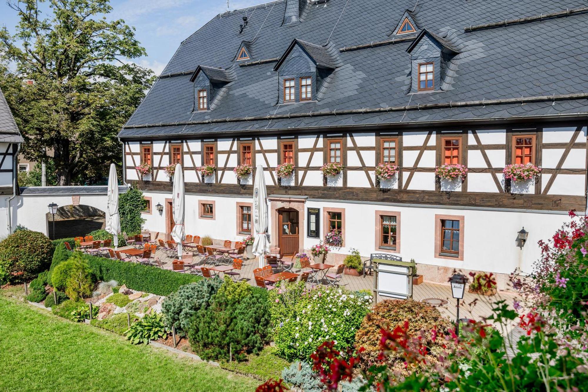 Hotel Folklorehof Chemnitz Extérieur photo